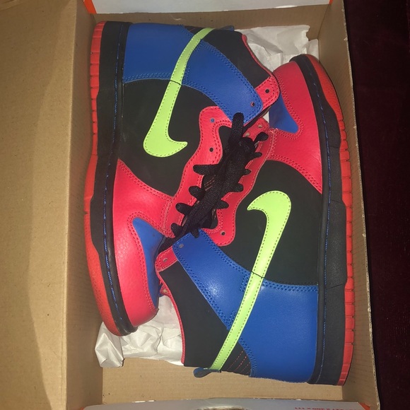 Nike Shoes - Nike Dual Fusion